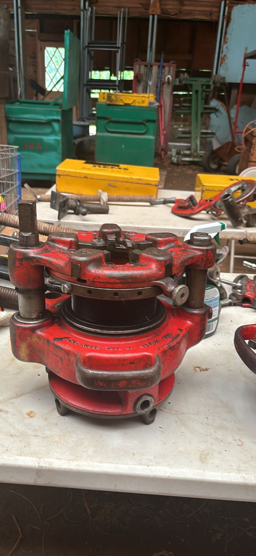 Ridgid 141 2 1/2 - 4 inch Pipe Threader