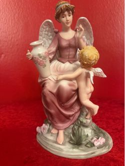 GRANDEUR NOEL COLLECTORS EDDITION PORCELAIN ANGEL