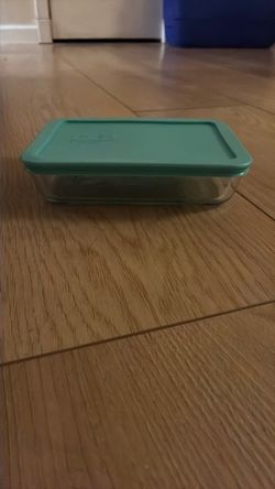 Pyrex Glass Storage/Baking dish