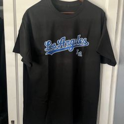 Brand New Black Los Angeles Dodgers Baseball Tee Size Large 