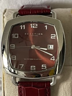 MEN WOMEN LUXURY WATCH WATCH UNISEX RELOJ UNISEX RARO…. HOMBRE O MUJER BUEN REGALO $125.00 OBO.