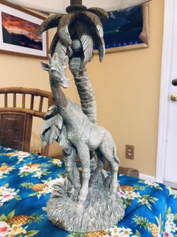 Giraffe lamp 25 inches high