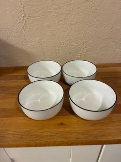 Set of 4 Bowls