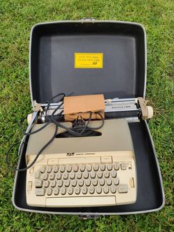 Smith Corona antique typewriter