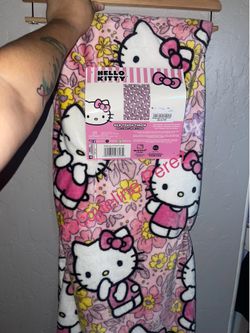 New hello kitty blanket