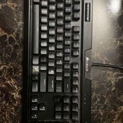 Corsair K70 Wired 