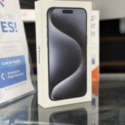 iPhone 15 Pro Max (Factory Unlocked) 