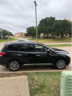 2015 Nissan Pathfinder