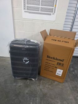 Rockland 28" Suitcase with 4 Way Spinner Wheels Lightweigth Luggage Black