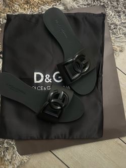 Black dg slippers