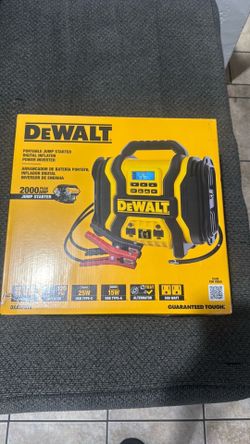 DEWALT DXAEPS14 2000 Peak Battery Amp 12V Automotive Battery Booster Jump Starter