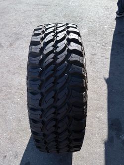 (1) 40x13.50R17 Pro Comp Xtreme MT2