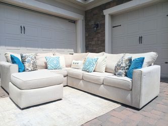 Oversized U Shaped Off White Sectional Sofa