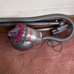 Dyson Vacuum Cleaner 