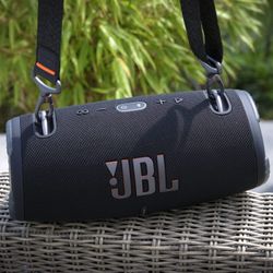 JBL Xtreme3  