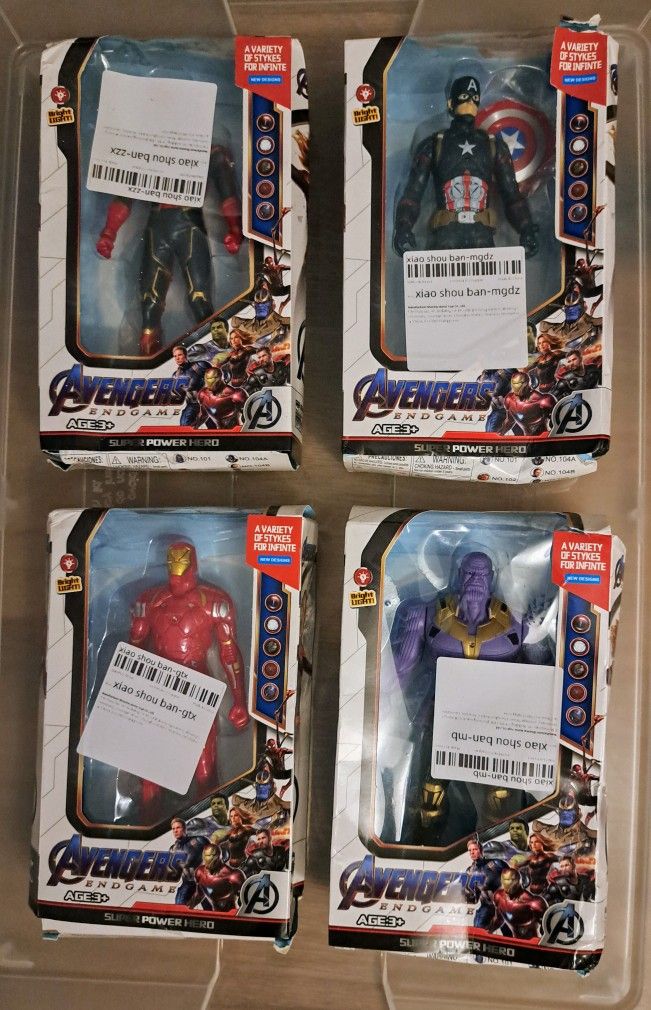 Lot OF 4 NIB Marvel Avenger's Light UP Action Figures
