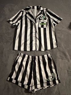 Beetle juice pajamas set small