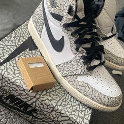 Nikes Size 12 In Men 