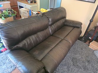 Good Condition Power Reclining Brown Leather Couch