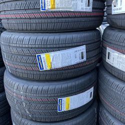 235/40/19 Goodyear Touring $650 Por 4 Llantas Nuevas