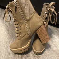 New! Ladies Fashion Boots
