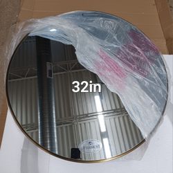 32in Circle Bathroom Mirror