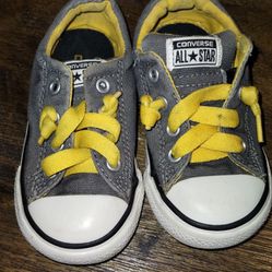 Converse 7c 8$ Toddler( Like New)