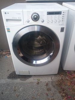 Pair LG washer and dryer