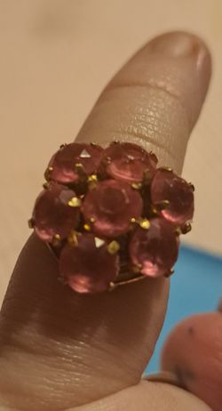 Vintage Pink Stone Ring