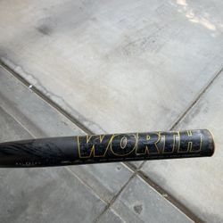 Worth 454 Titan Softball Bat