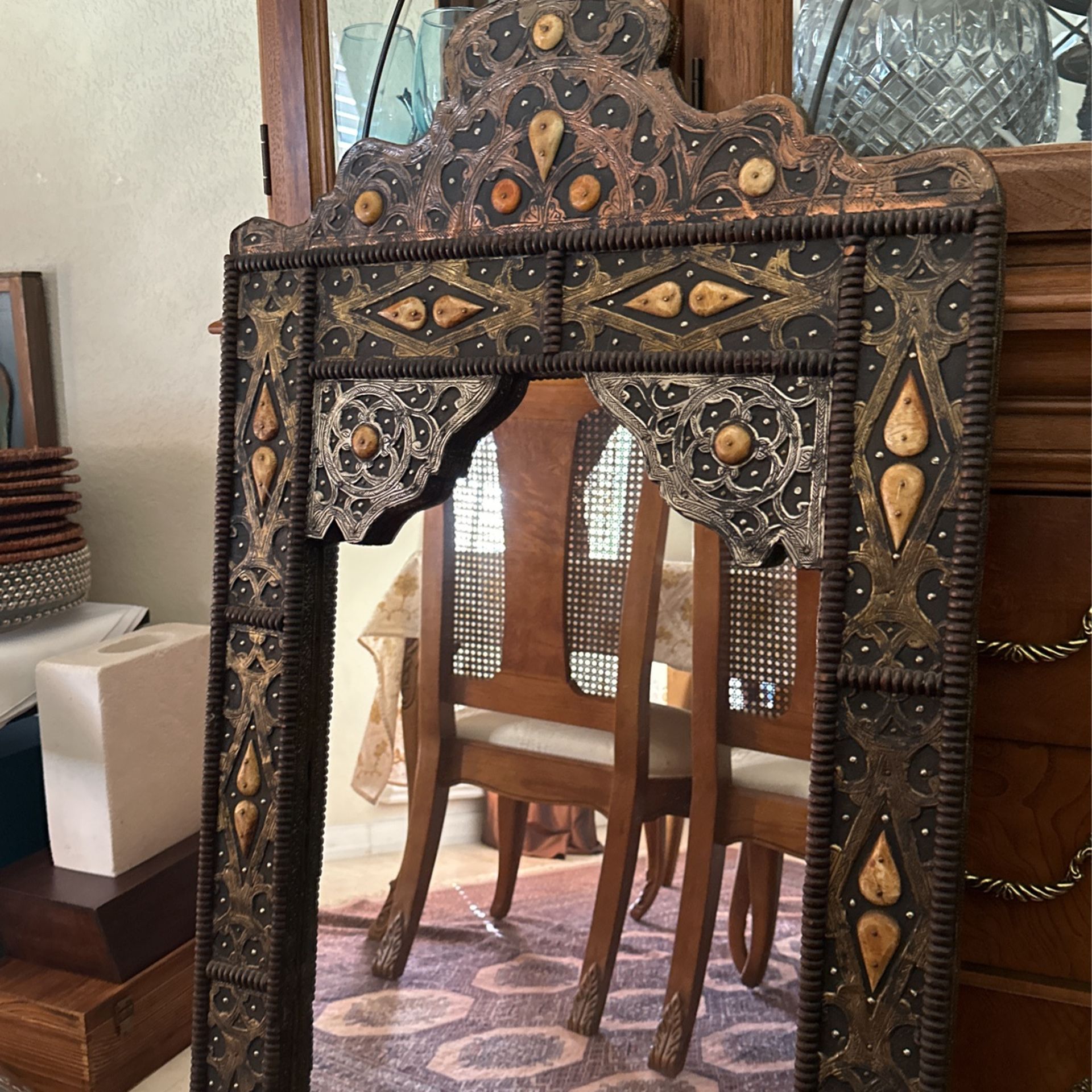 Antique Detailed Mirror