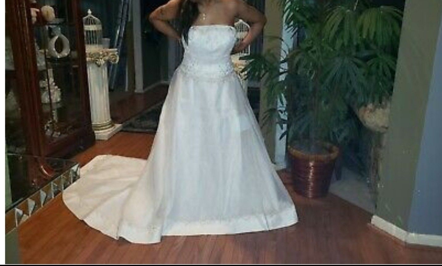 Ivory Wedding Dress 26W