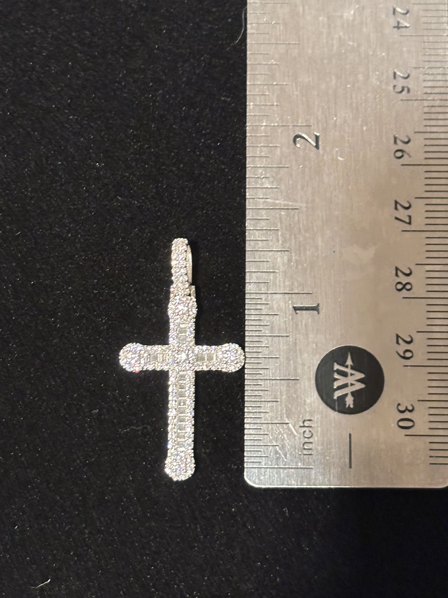 925 Sterling Silver Moissanite Cross Pendant