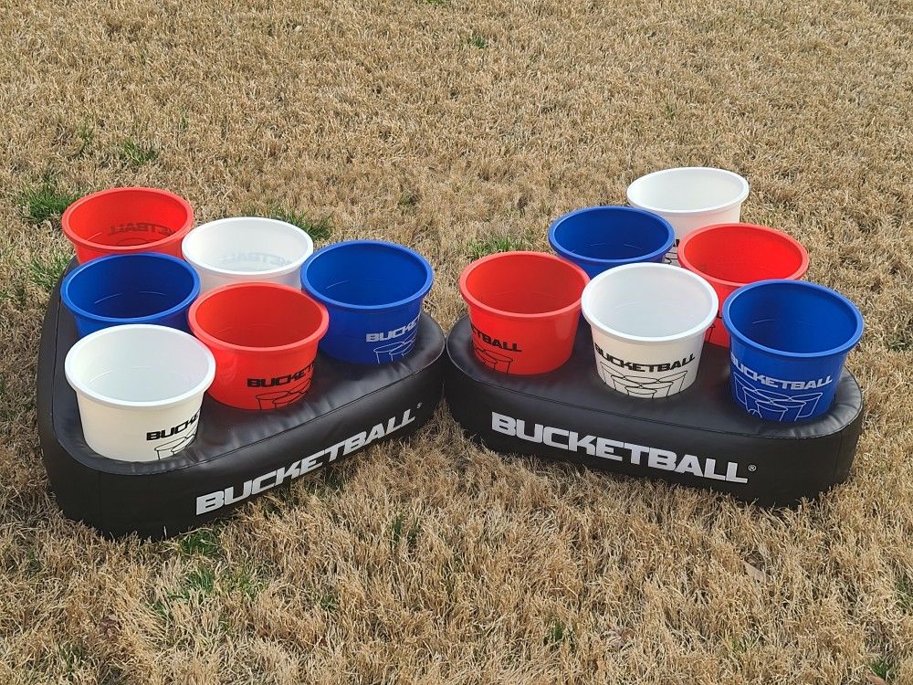 Bucket ball set