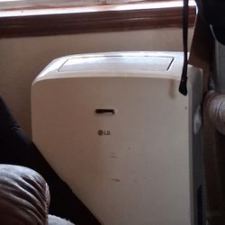 Lg Window AC unit 