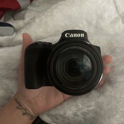 Canon Camera (PowerShot SX530 HS)