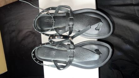 Black sandals