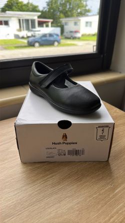 Girls Hush Puppies Lexi/Mary Jane’s - size 12.5