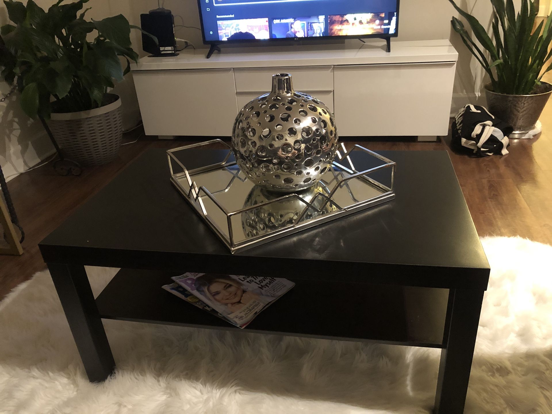 Black contemporary coffee table 35X21