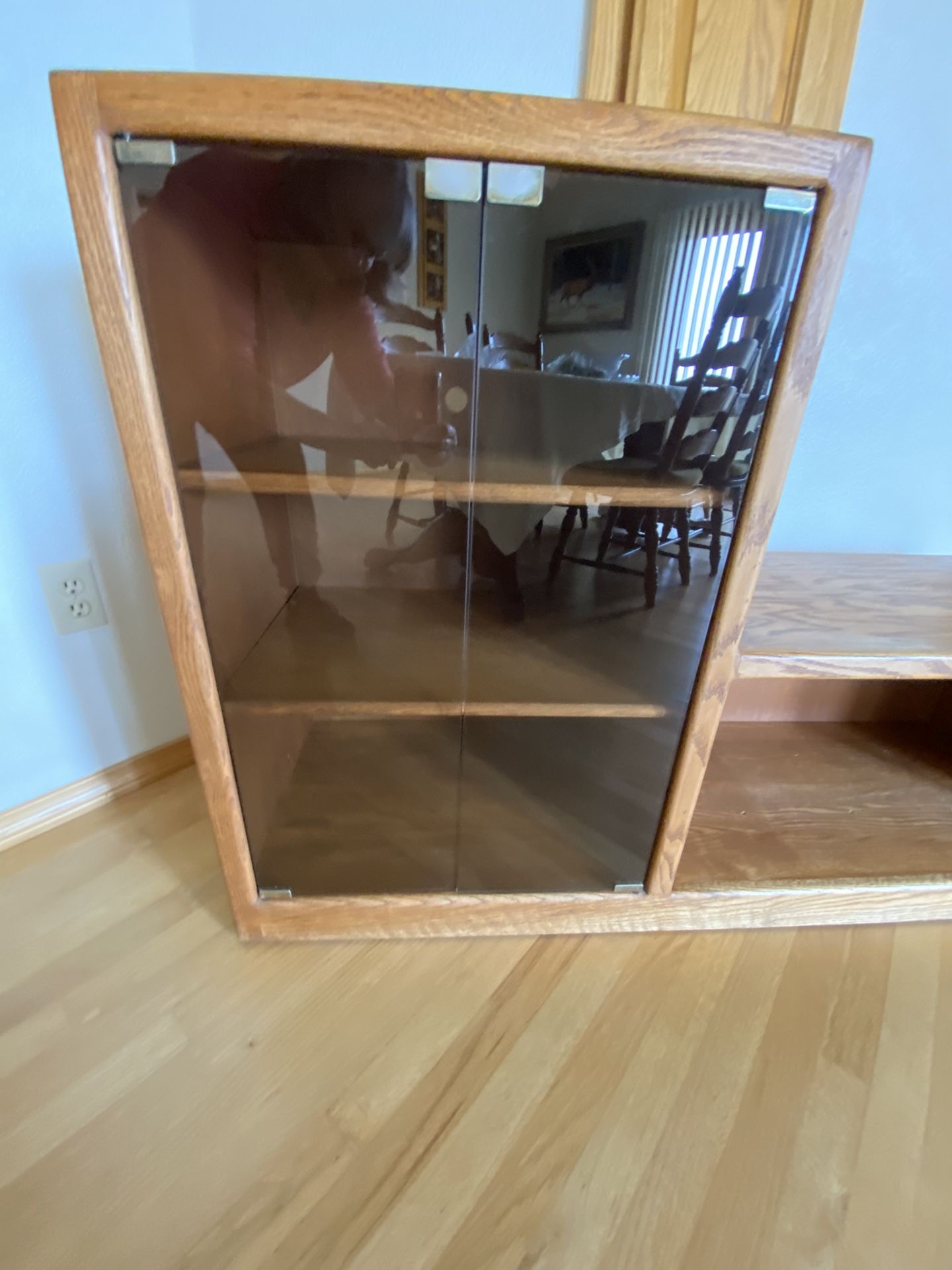Oak TV/Stereo Cabinet