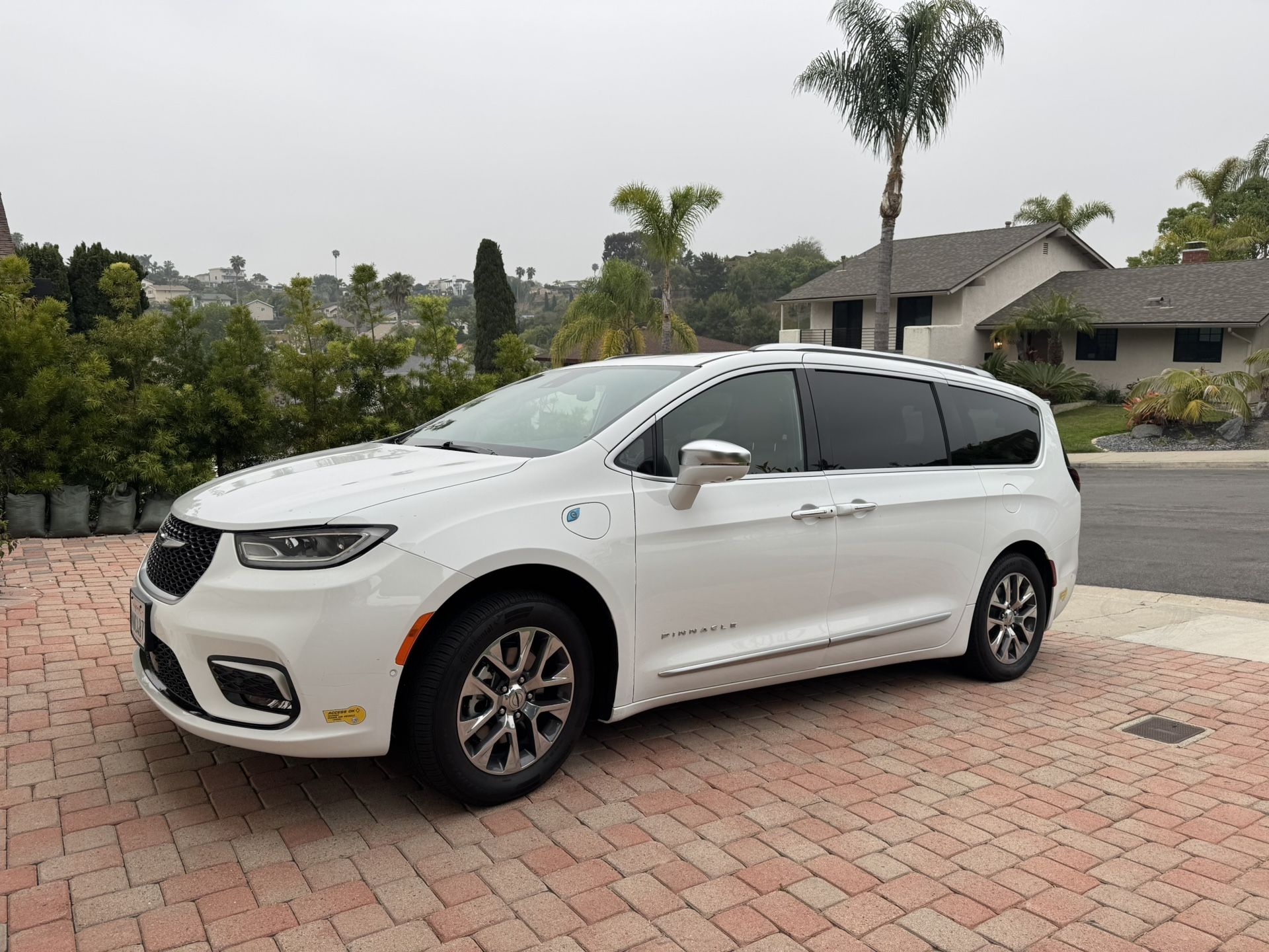 2022 Chrysler Pacifica Hybrid