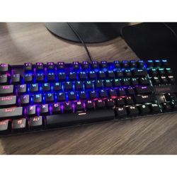 Red Dragon K552 RGB Keyboard