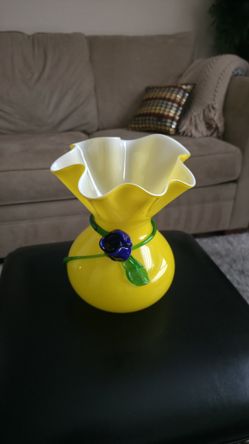MID CENTURY MURANO ART GLASS VASE