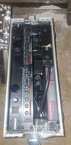 Dj equipment microphone transmitter