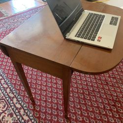 Cute Accent Or Computer Table.