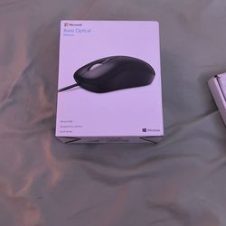 Microsoft Basic Optical Mouse And Wired 600 Keyboard 