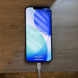 iPhone 14