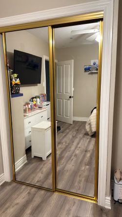 Slider closet door  mirror