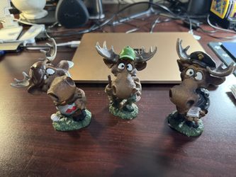 Vintage Moose Collectible Figurines 