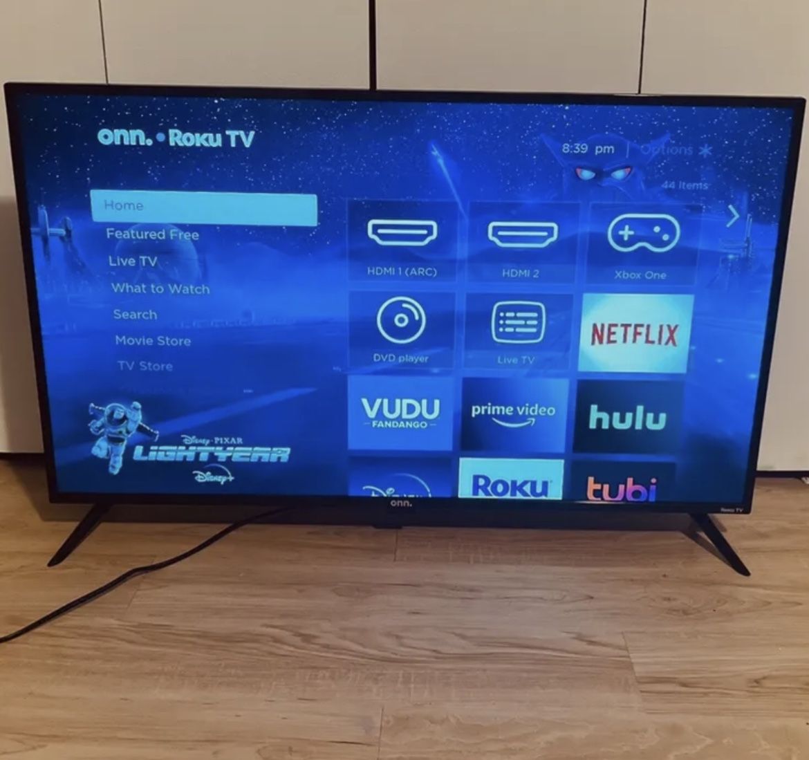 43 Inch Roku Flat Screen TV for Sale